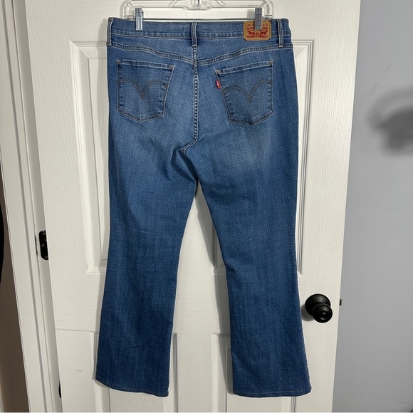 Levi's 515 bootcut jeans, size 12, medium wash, casual, denim, spring, outdoors - Picture 2 of 6